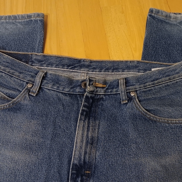 Wrangler Relaxed Fit Jeans 👖 - Picture 2 of 6